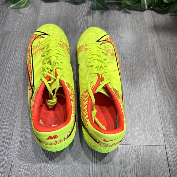 Nike Vapor 14 Academy FG/MG Volt Crimson Soccer Cleats CU5691-760 Sz 11.5